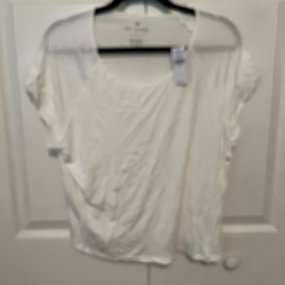 Short tee